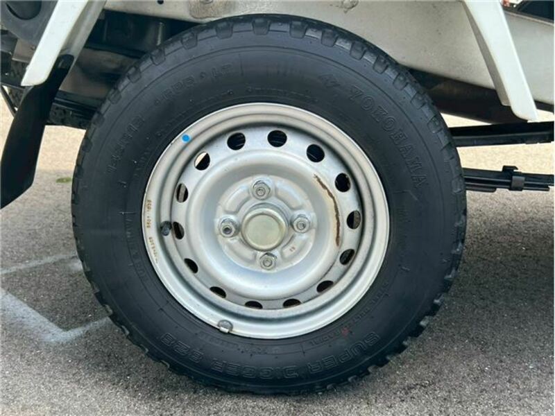 MINICAB TRUCK
