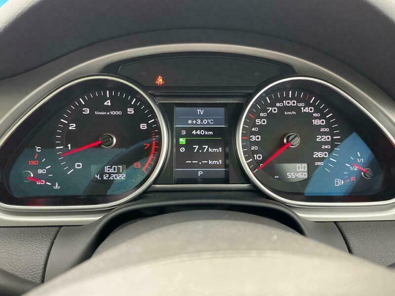 Q7