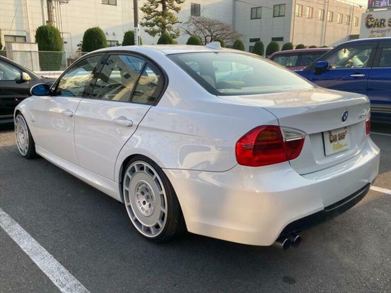 3 SERIES