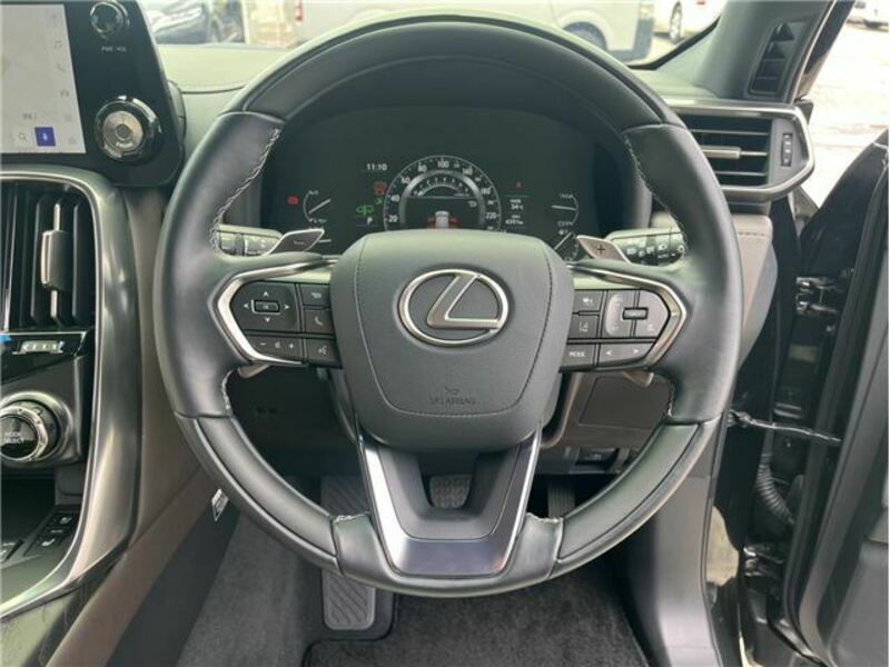 LX