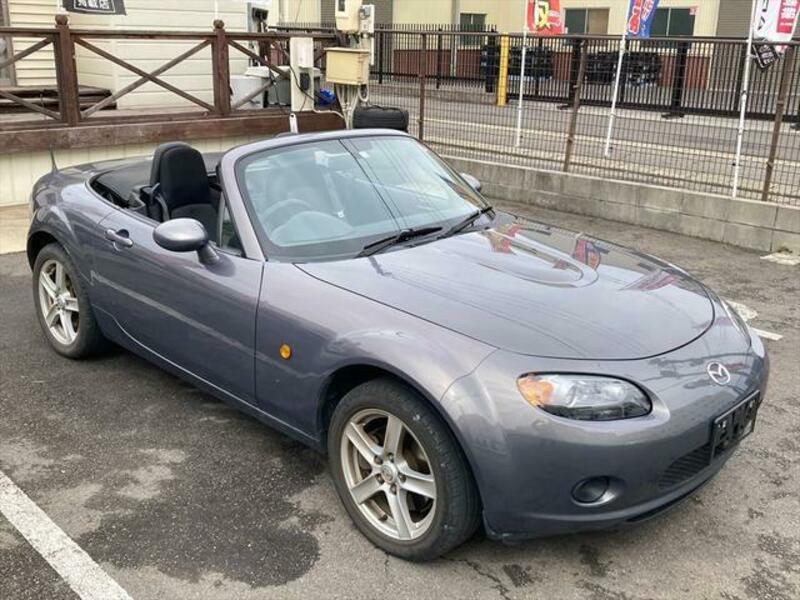 ROADSTER
