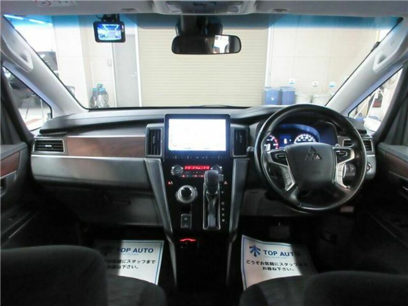 DELICA D5