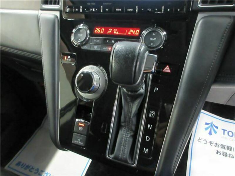 DELICA D5