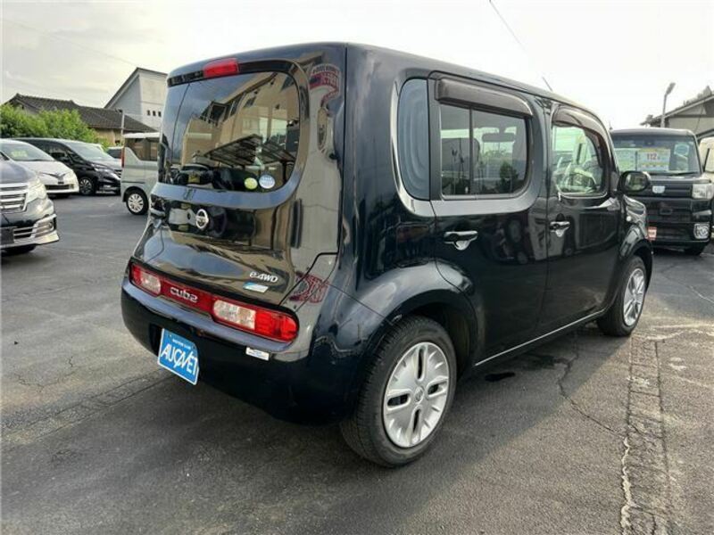CUBE