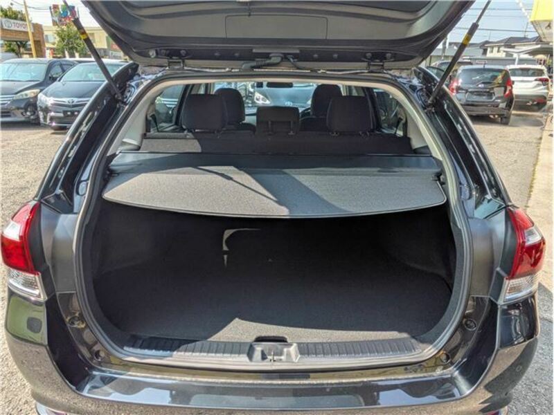 COROLLA FIELDER