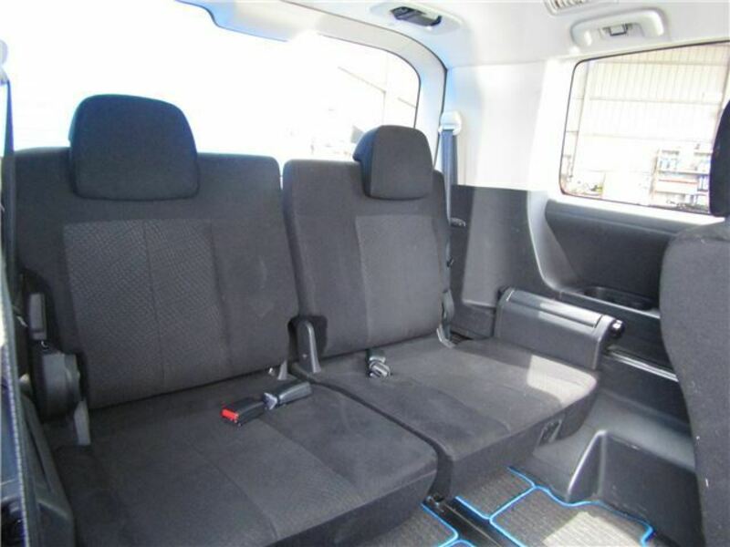 DELICA D5