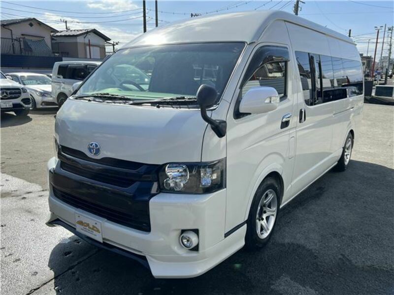 HIACE VAN