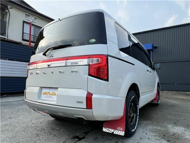 DELICA D5