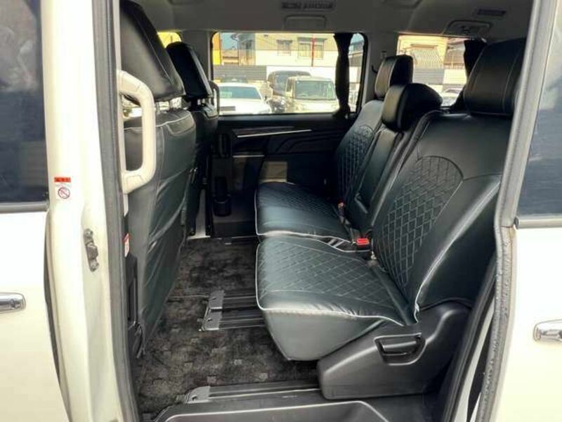DELICA D5