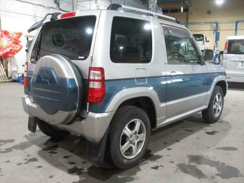 PAJERO MINI