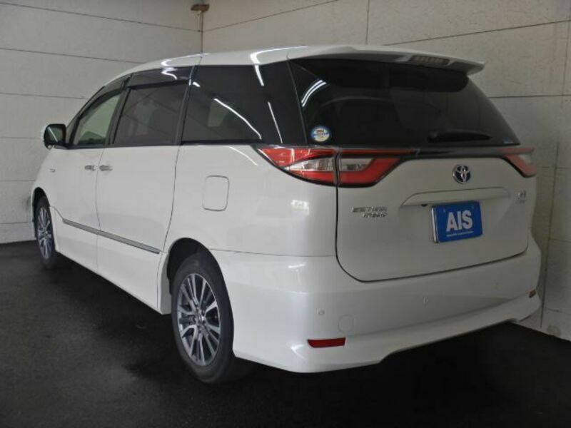 ESTIMA HYBRID