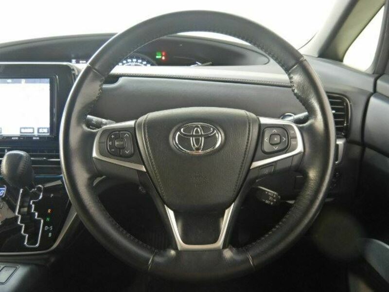 ESTIMA HYBRID