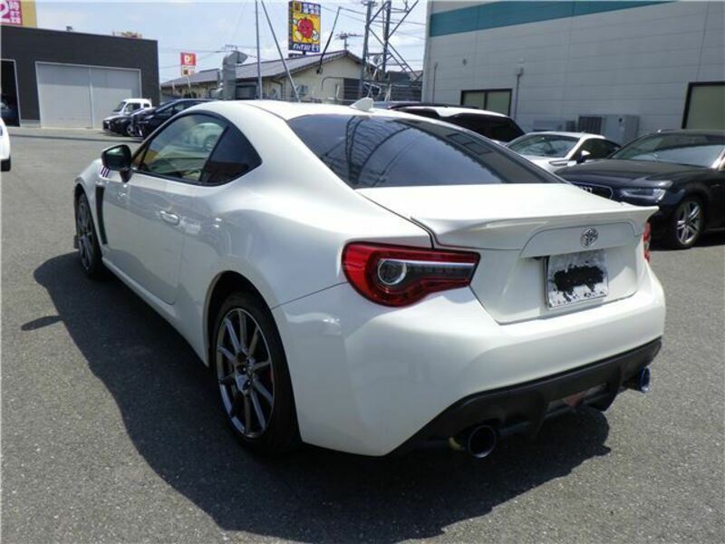 86