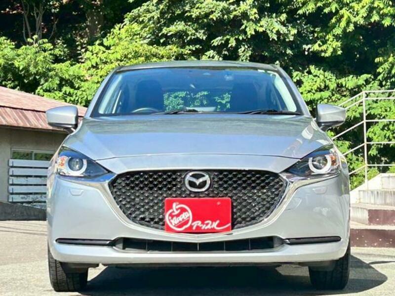 MAZDA2