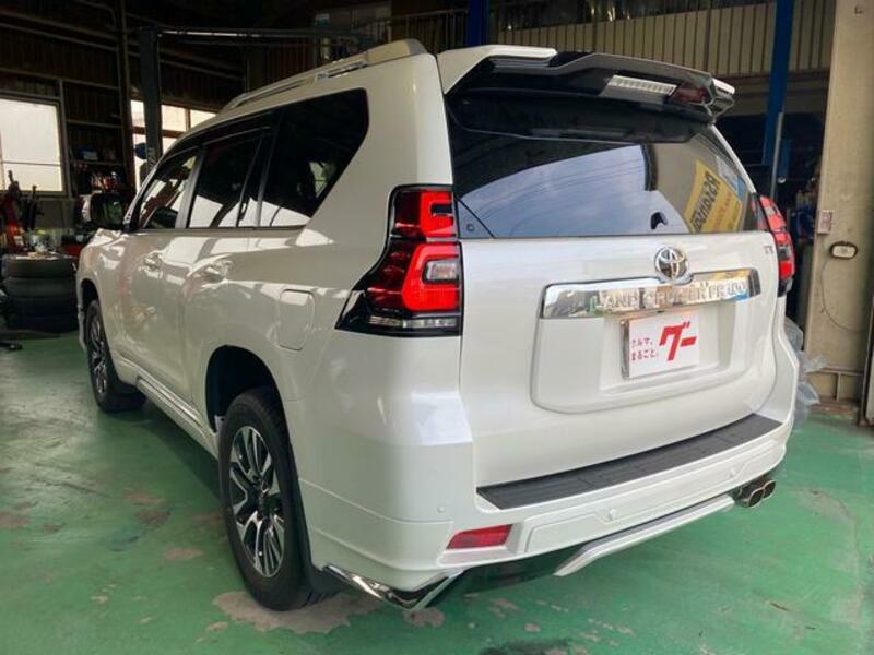 LAND CRUISER PRADO