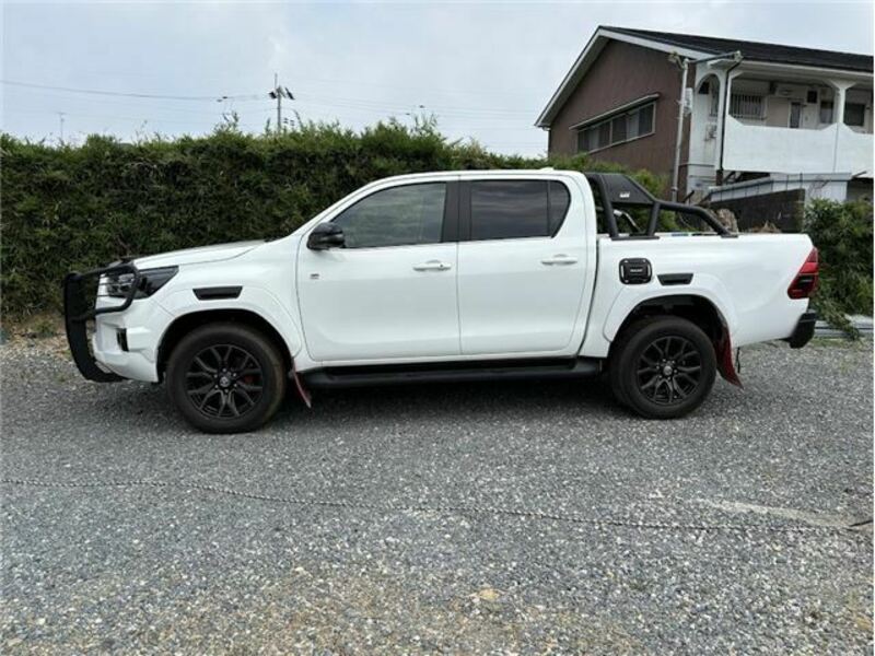 HILUX