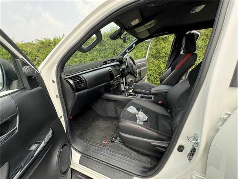 HILUX