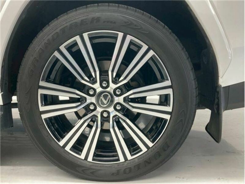 LX