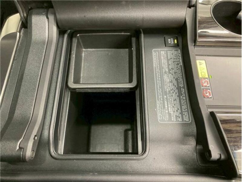 LX