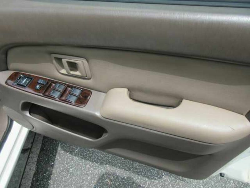 HILUX SURF