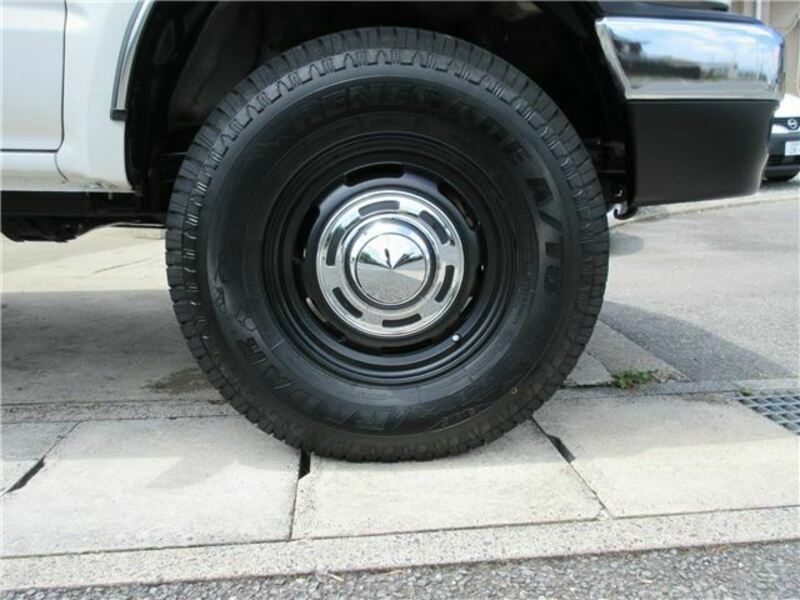 HILUX SURF