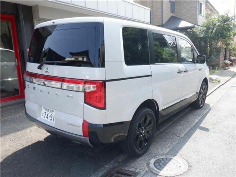 DELICA D5
