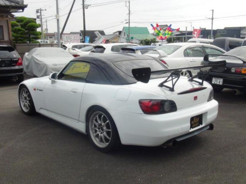 S2000