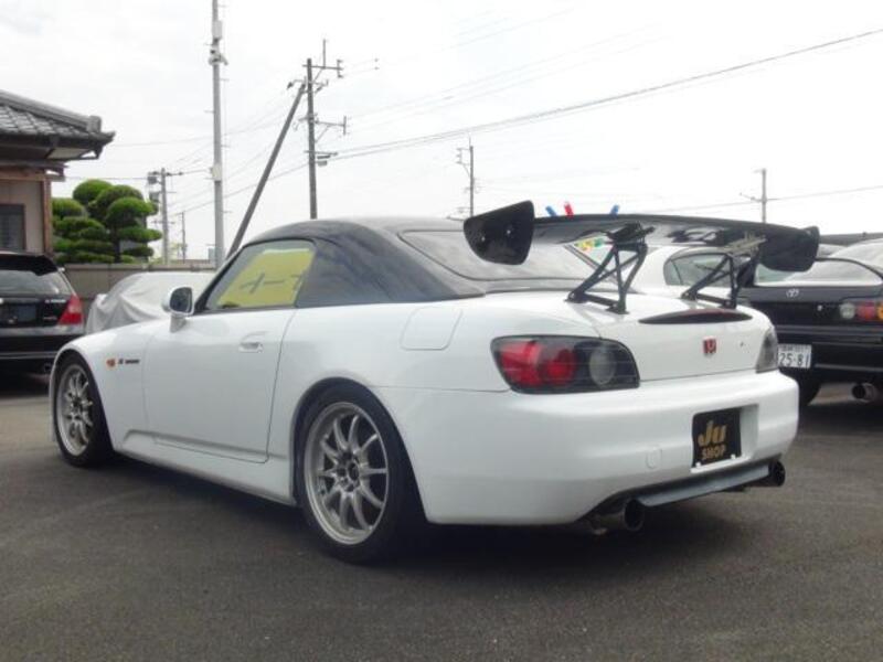 S2000