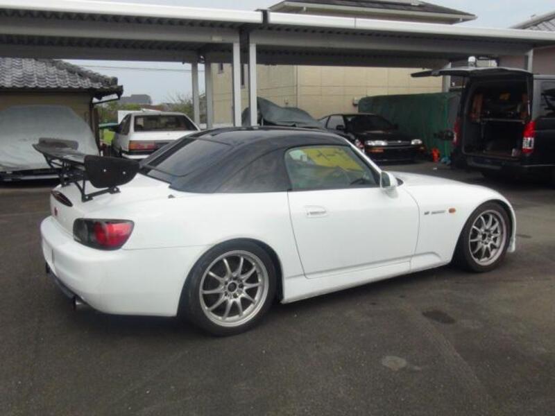 S2000