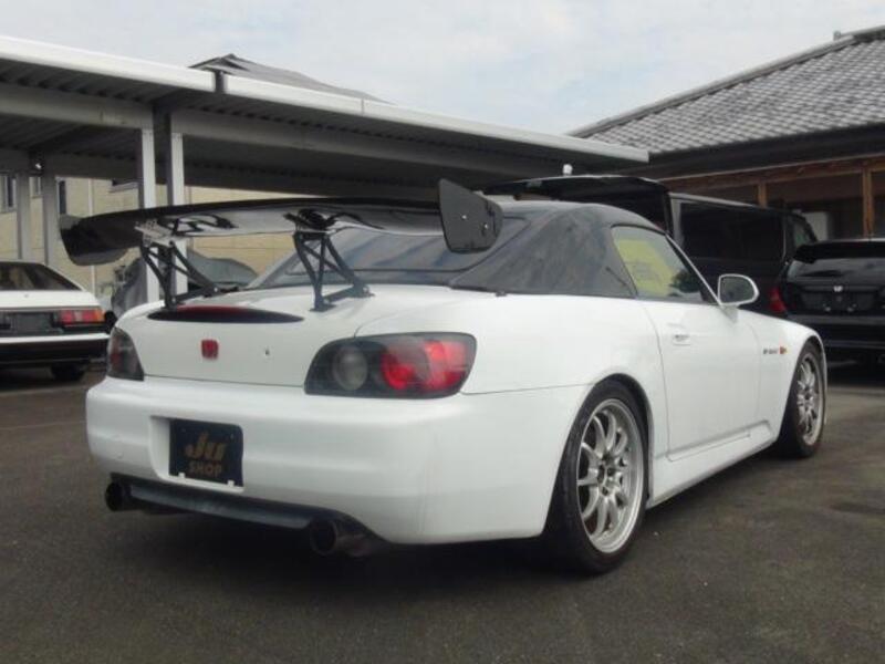 S2000