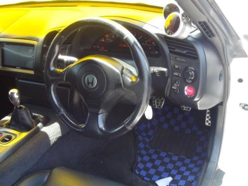 S2000