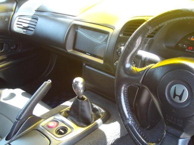 S2000