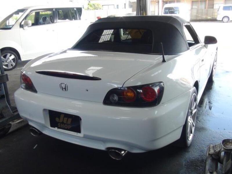 S2000