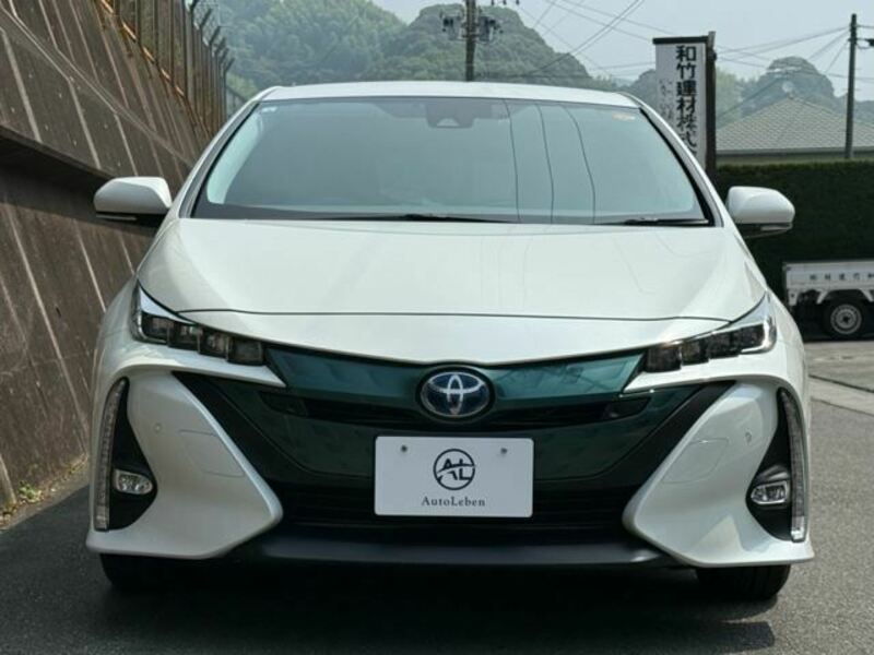 PRIUS PHV
