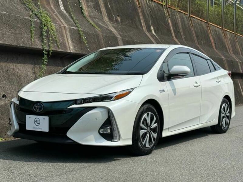 PRIUS PHV
