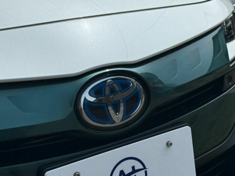 PRIUS PHV