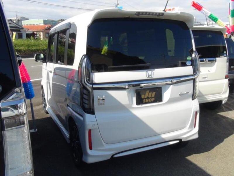 N BOX CUSTOM
