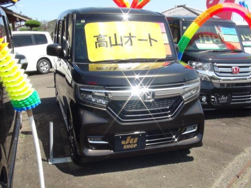 N BOX CUSTOM