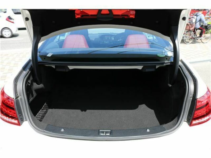E-CLASS
