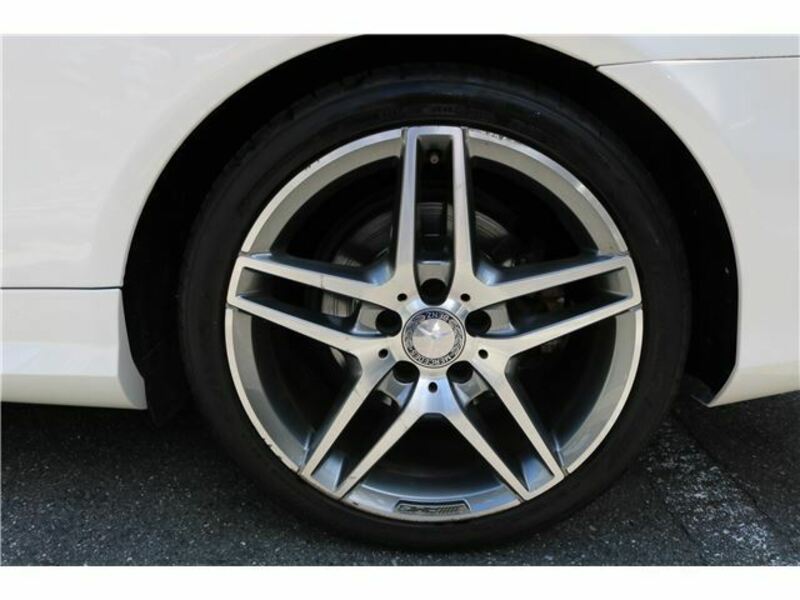 E-CLASS