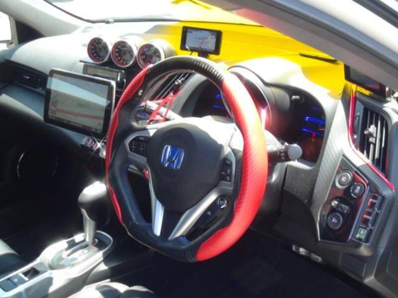 CR-Z