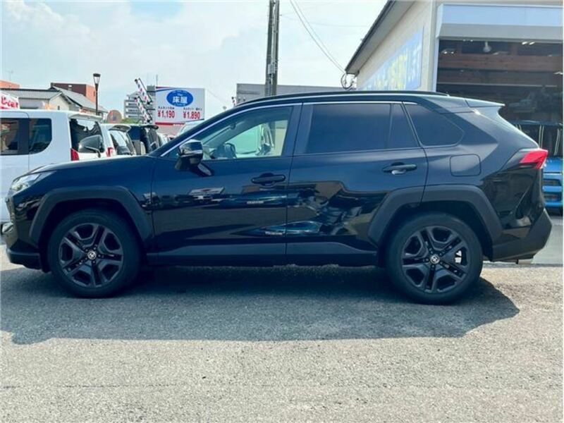 RAV4