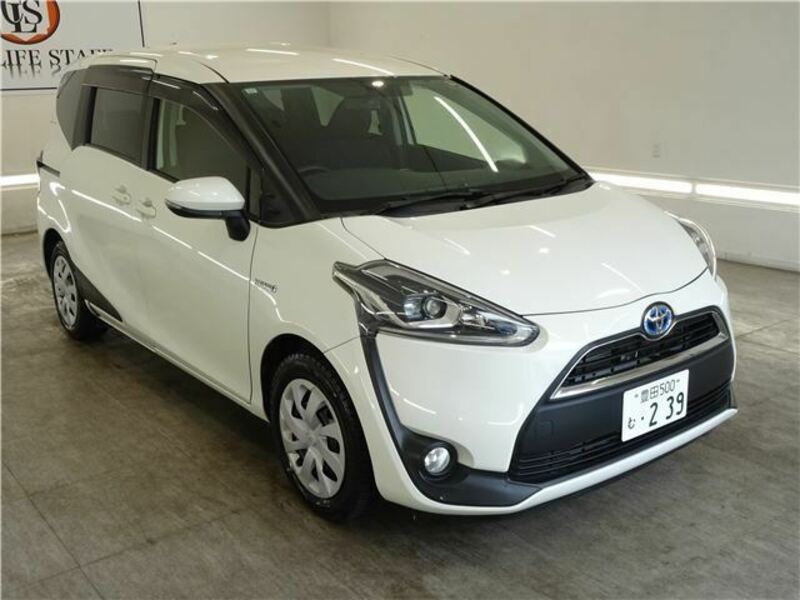 TOYOTA SIENTA