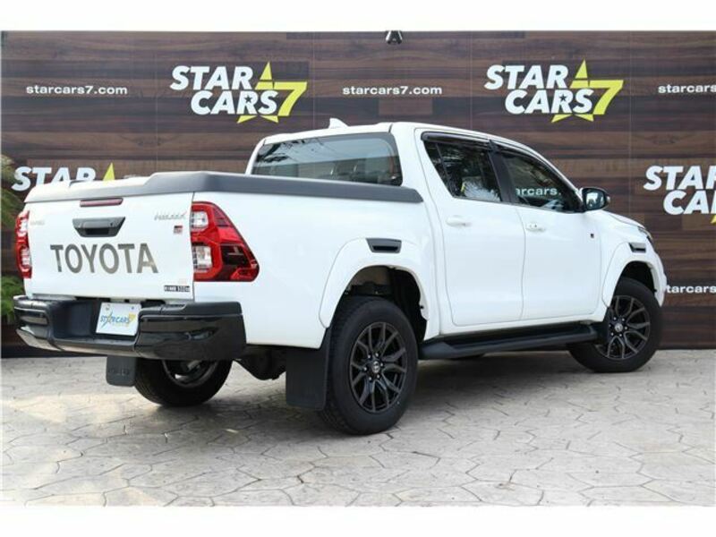 HILUX