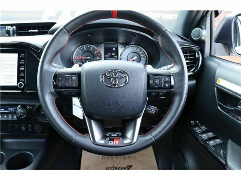 HILUX