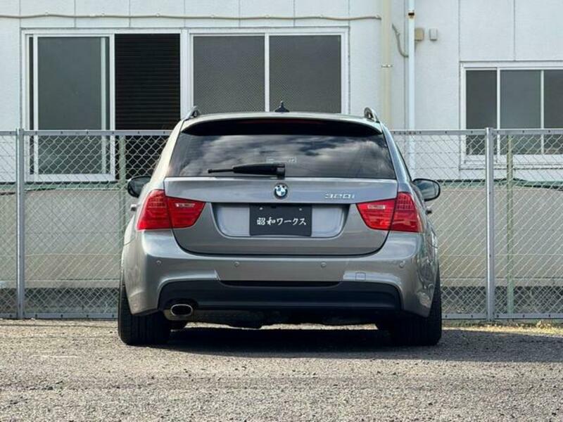 3 SERIES