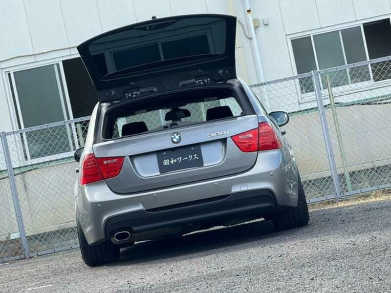3 SERIES