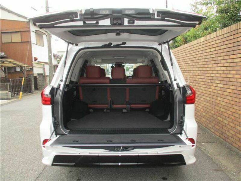 LX