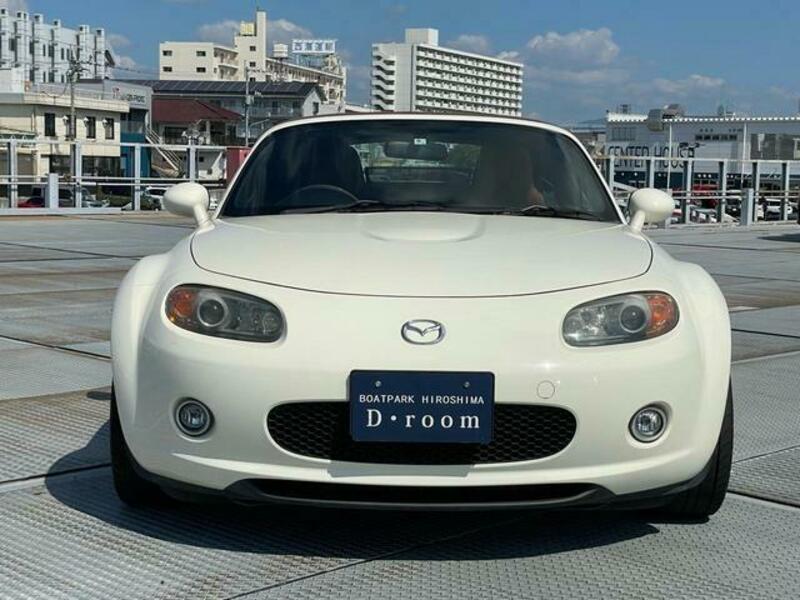 ROADSTER