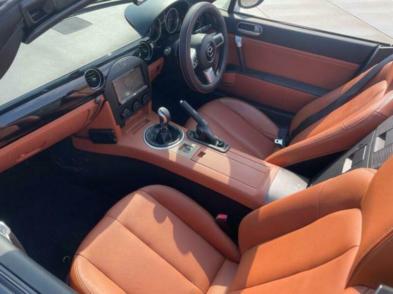 ROADSTER